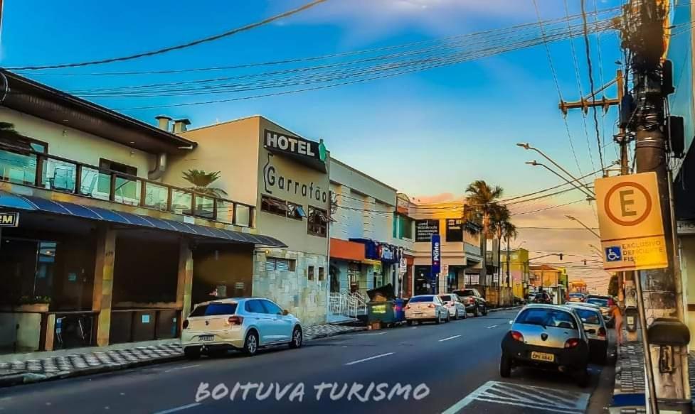 Hotel Garrafao - Localizado No Centro Comercial De Boituva - Sp Экстерьер фото